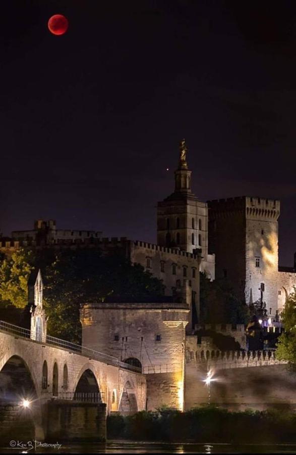Le Mas Saint Jean Mézoargues Exteriér fotografie